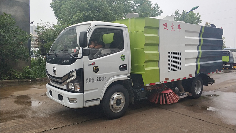 東風(fēng)小多利卡吸塵車國VI